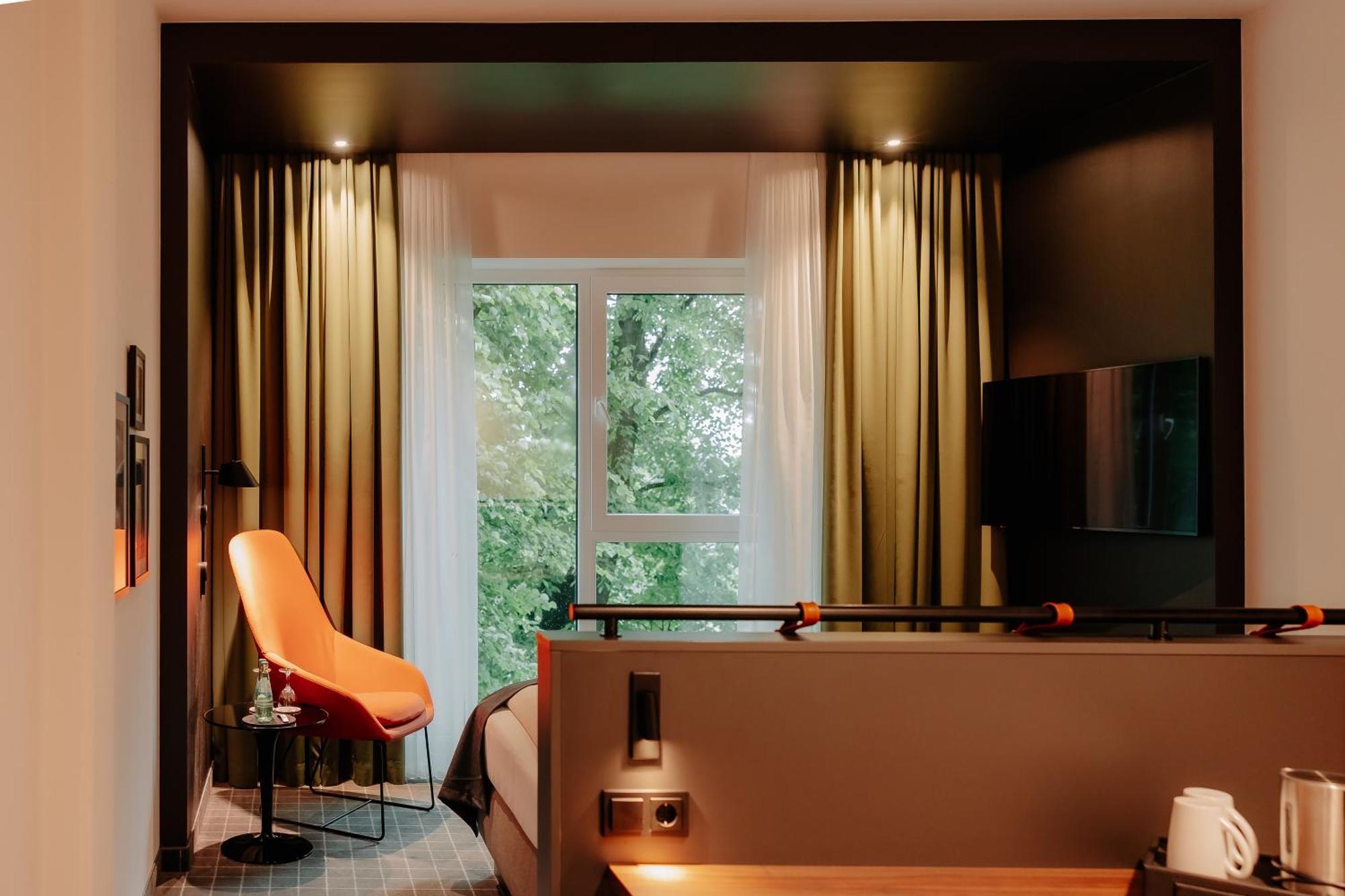 Via Plaza By Hackmann Hotel 4*